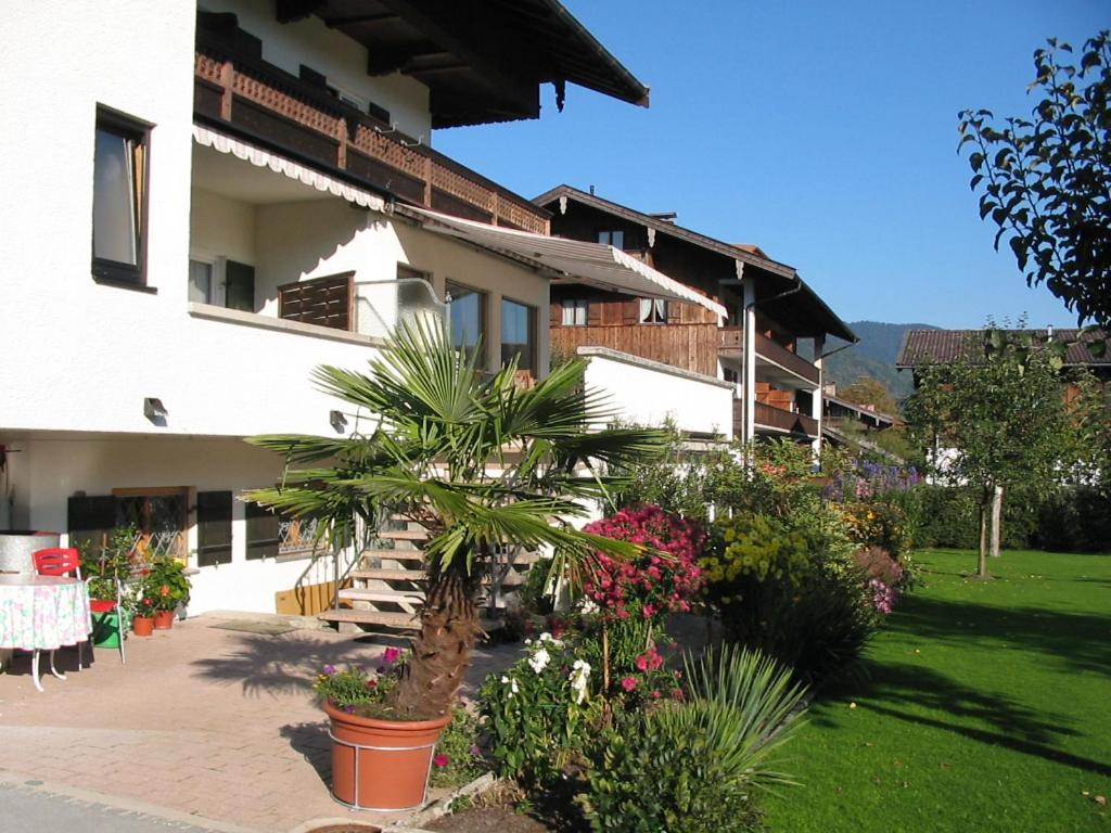 Gaestehaus Johanna Bad Wiessee Buitenkant foto